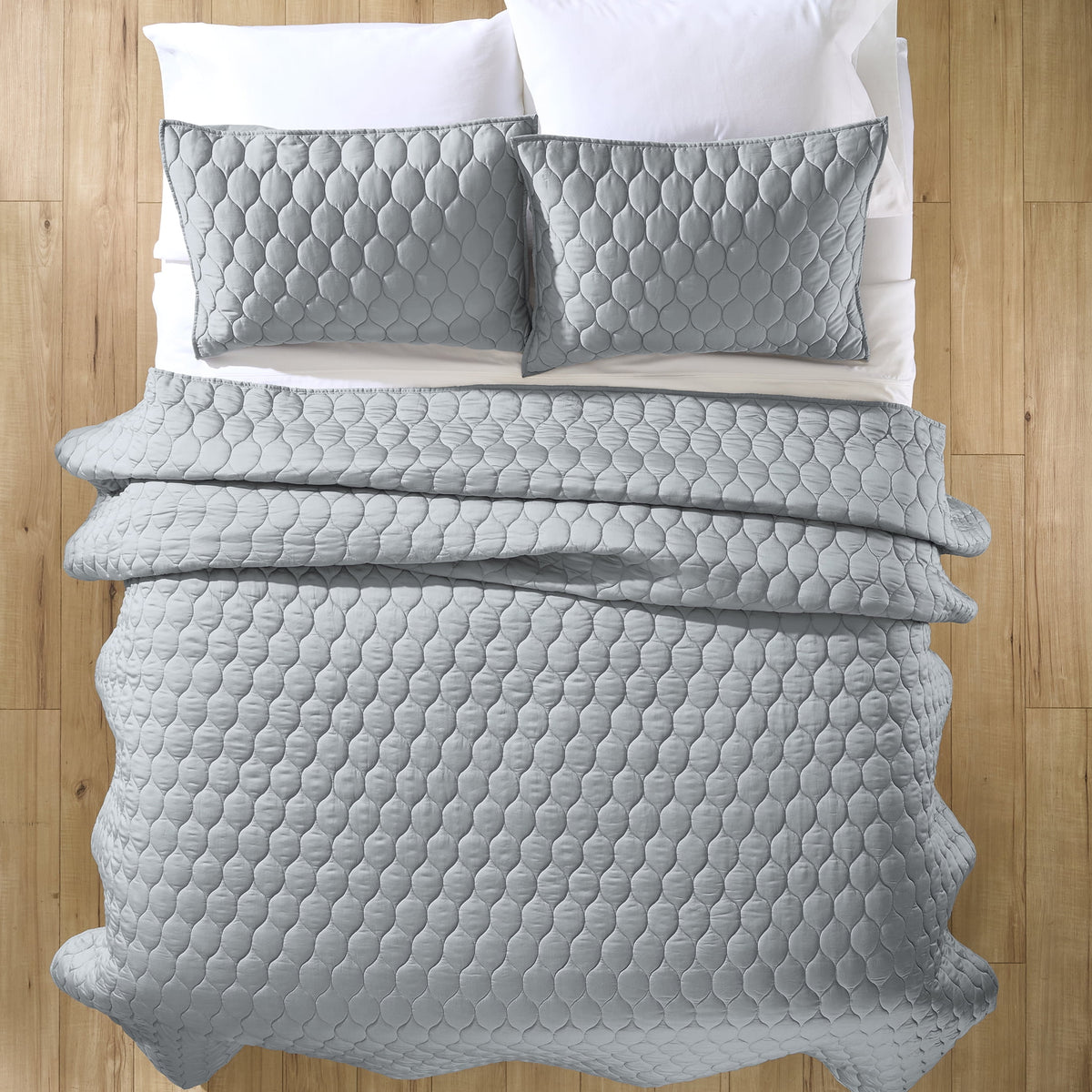 Velmora™ Tencel Quilt, King, Silver Grey, Soft Touch Bedding