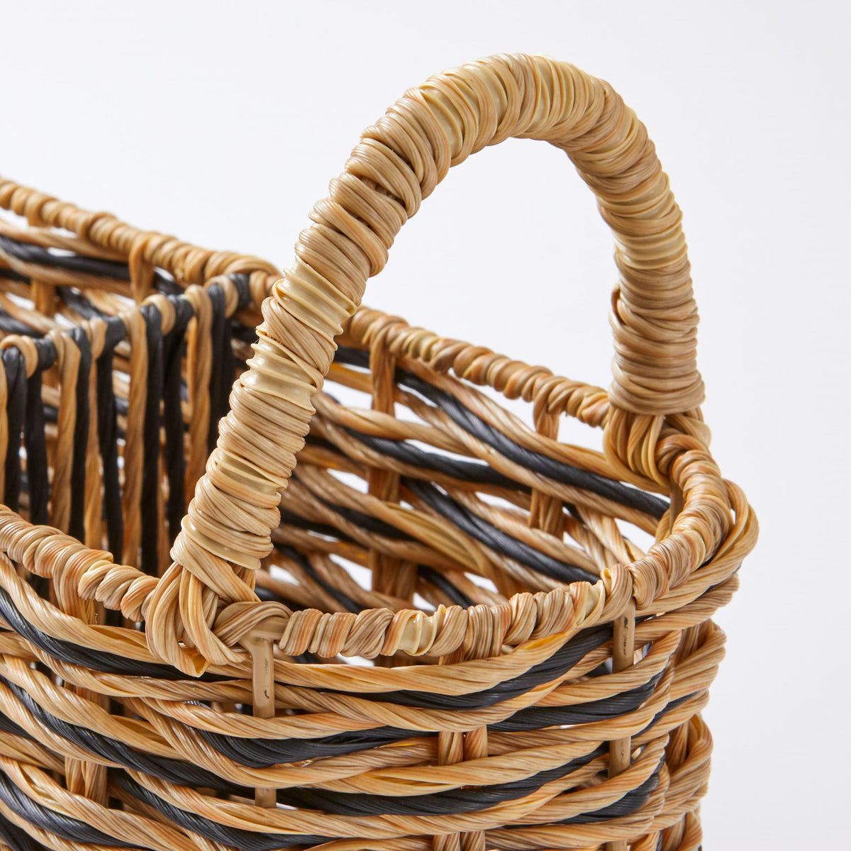 Velmora™ (2 pack) Beige & Black Resin Rattan Oval Utensil Caddy With Metal Frame