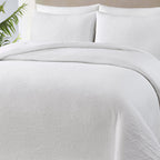 Velmora™ 3-Piece White Paisley Matelasse Comforter Set, Full/Queen - All-Season Bedding