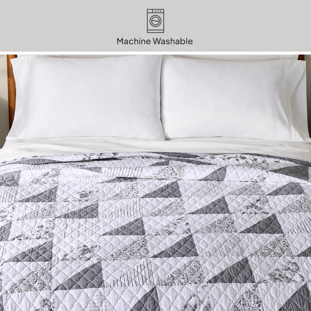 Velmora™ Heirloom Patchwork Quilt, Full/Queen Bedding