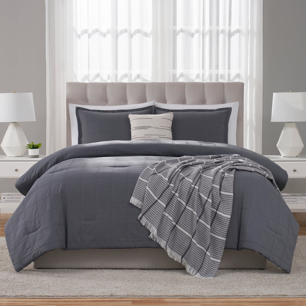 Velmora™ King Comforter Set, 5-Piece, All-Season, Black Cozy Plush