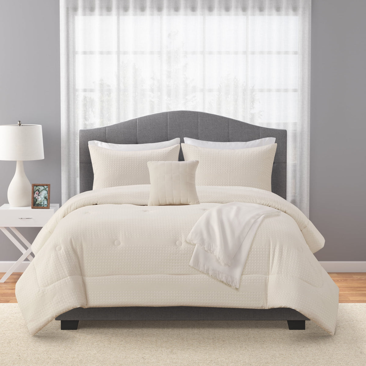 Velmora™ King Comforter Set, 5-Piece, All-Season, Black Cozy Plush
