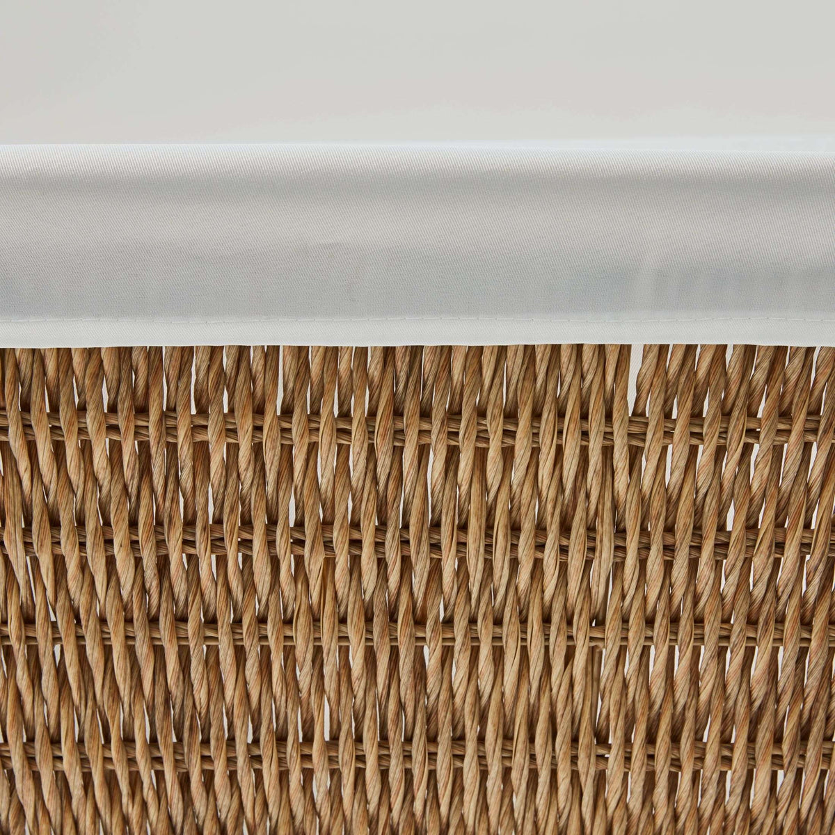 Velmora™ Resin Poly Rattan Laundry Hamper with Fabric Liner, Adult