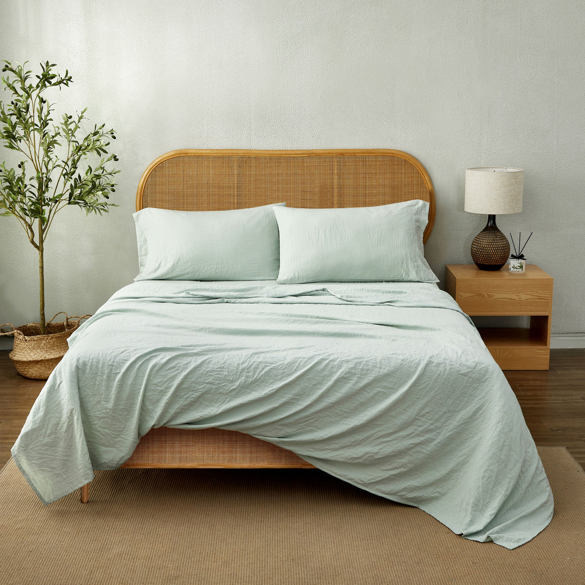 Velmora™ Washed Ultra Soft Microfiber Bed Sheet Set, King, Soft Sea, 4 Piece