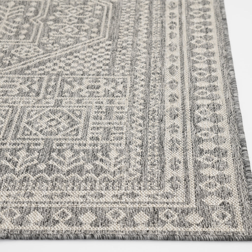 Velmora™ 8 ft 5 in x 13 ft Grey Medallion Outdoor Area Rug