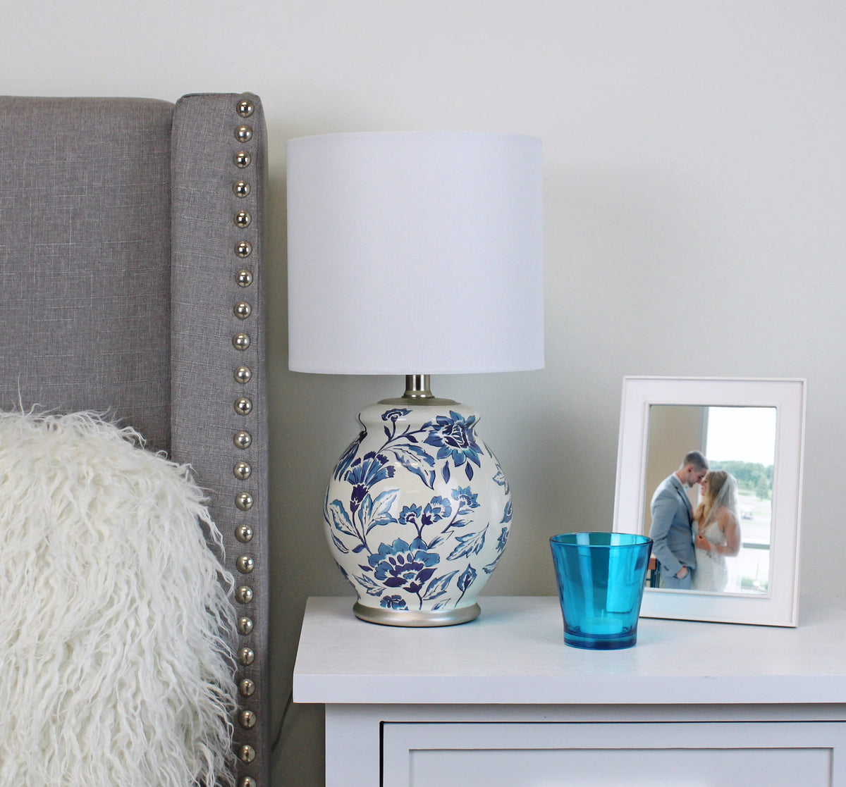 Velmora™ Floral Ceramic Lamp with Shade, 17"