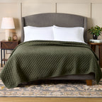 Velmora™ Tufted Matte Velvet Quilt, Green, Full/Queen