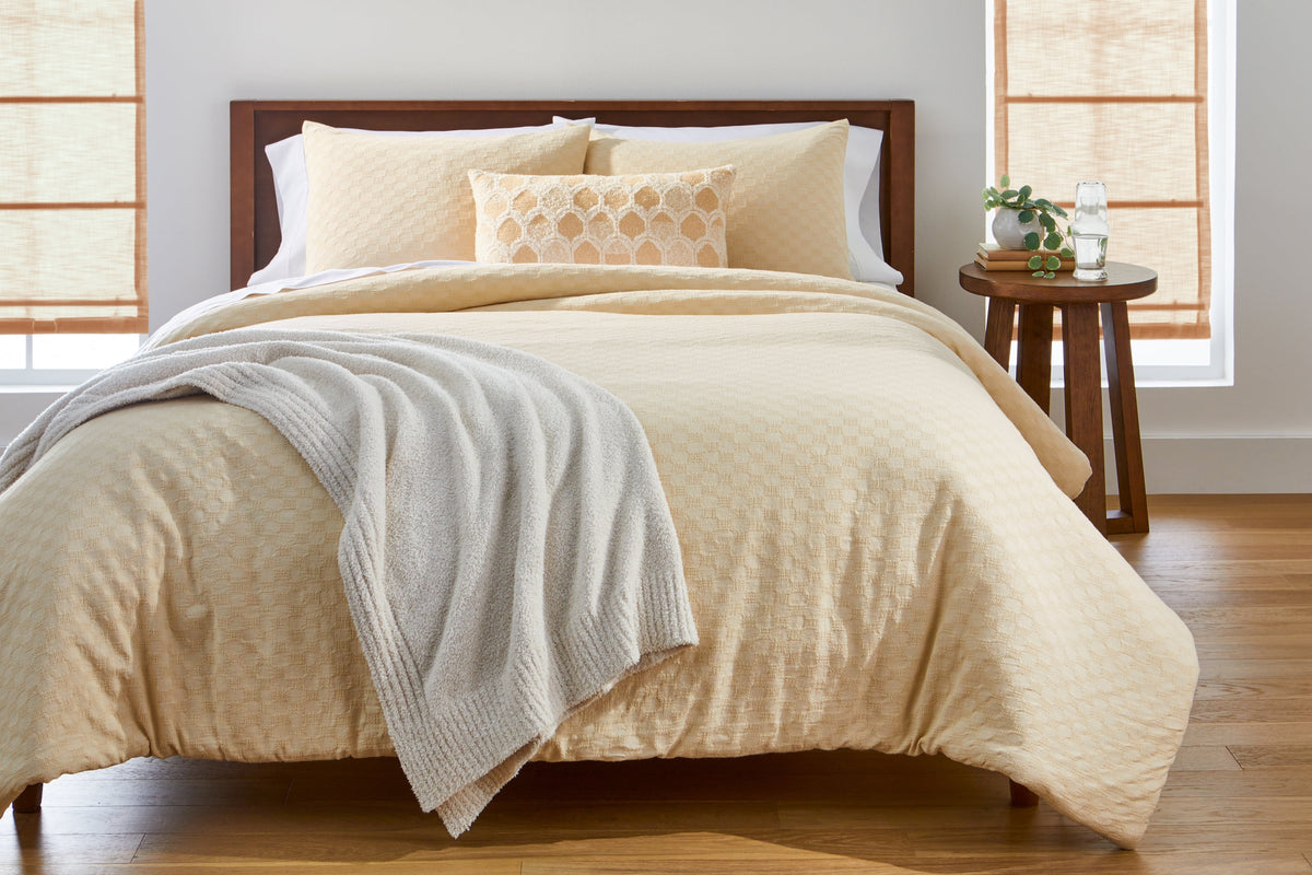 Velmora™ 3-Piece White Paisley Matelasse Comforter Set, Full/Queen - All-Season Bedding