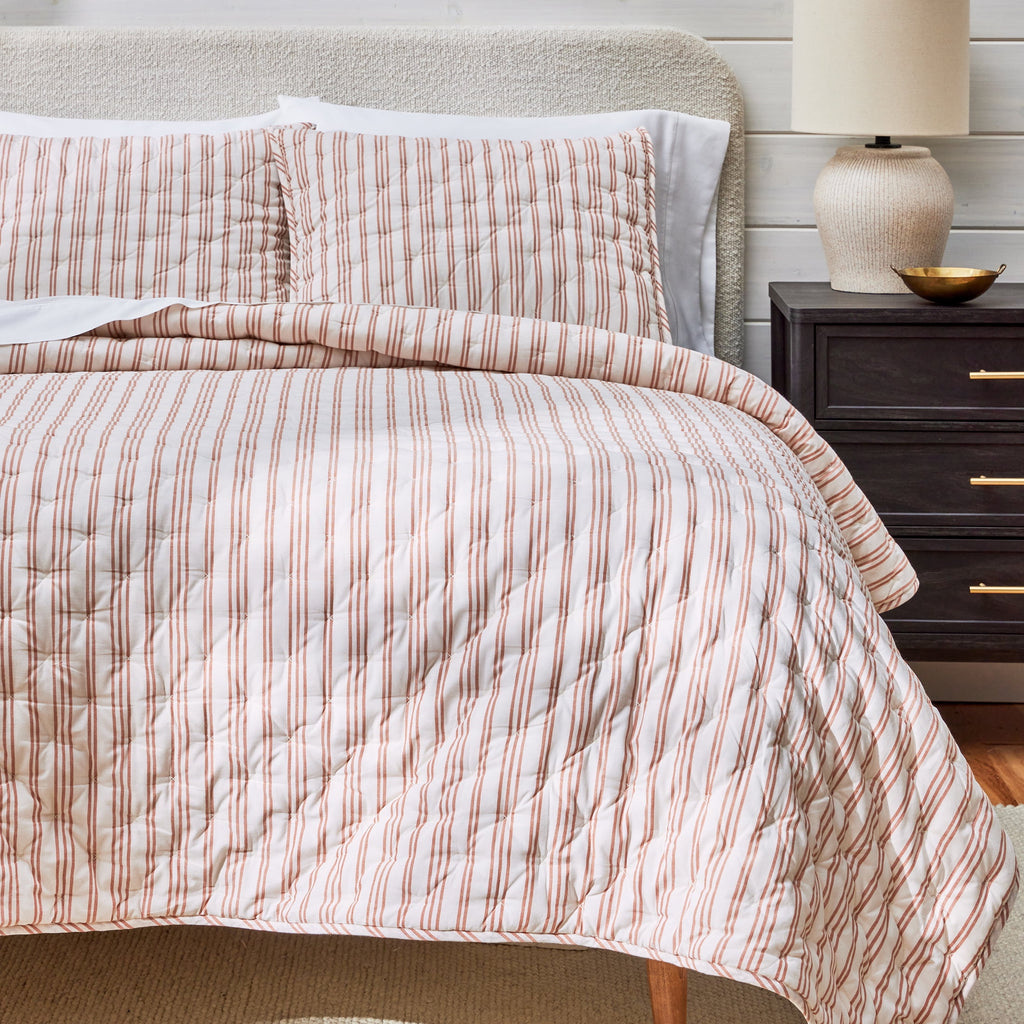 Velmora™ Copper Yarn Dyed Stripe Chambray Quilt, Full/Queen