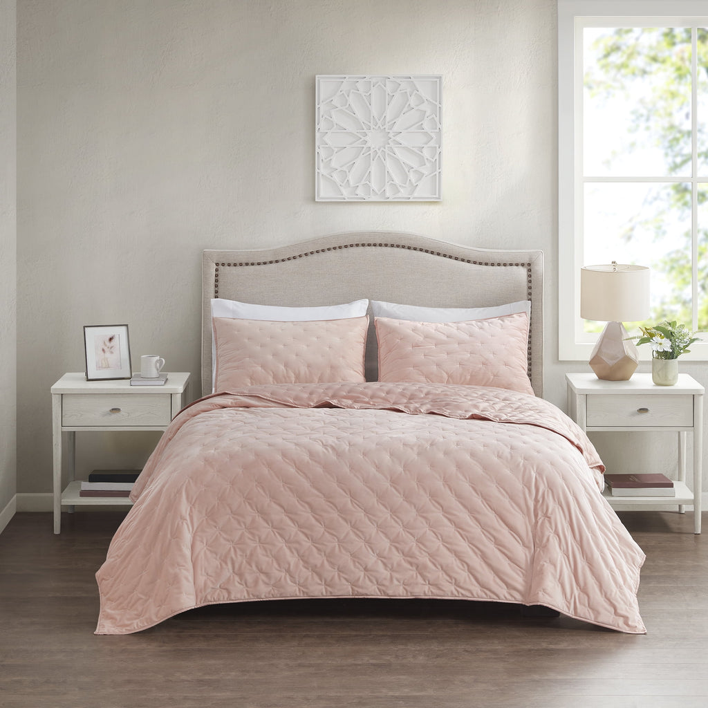 Velmora™ Tan Soft Velvet Embroidered Quilt, Full/Queen