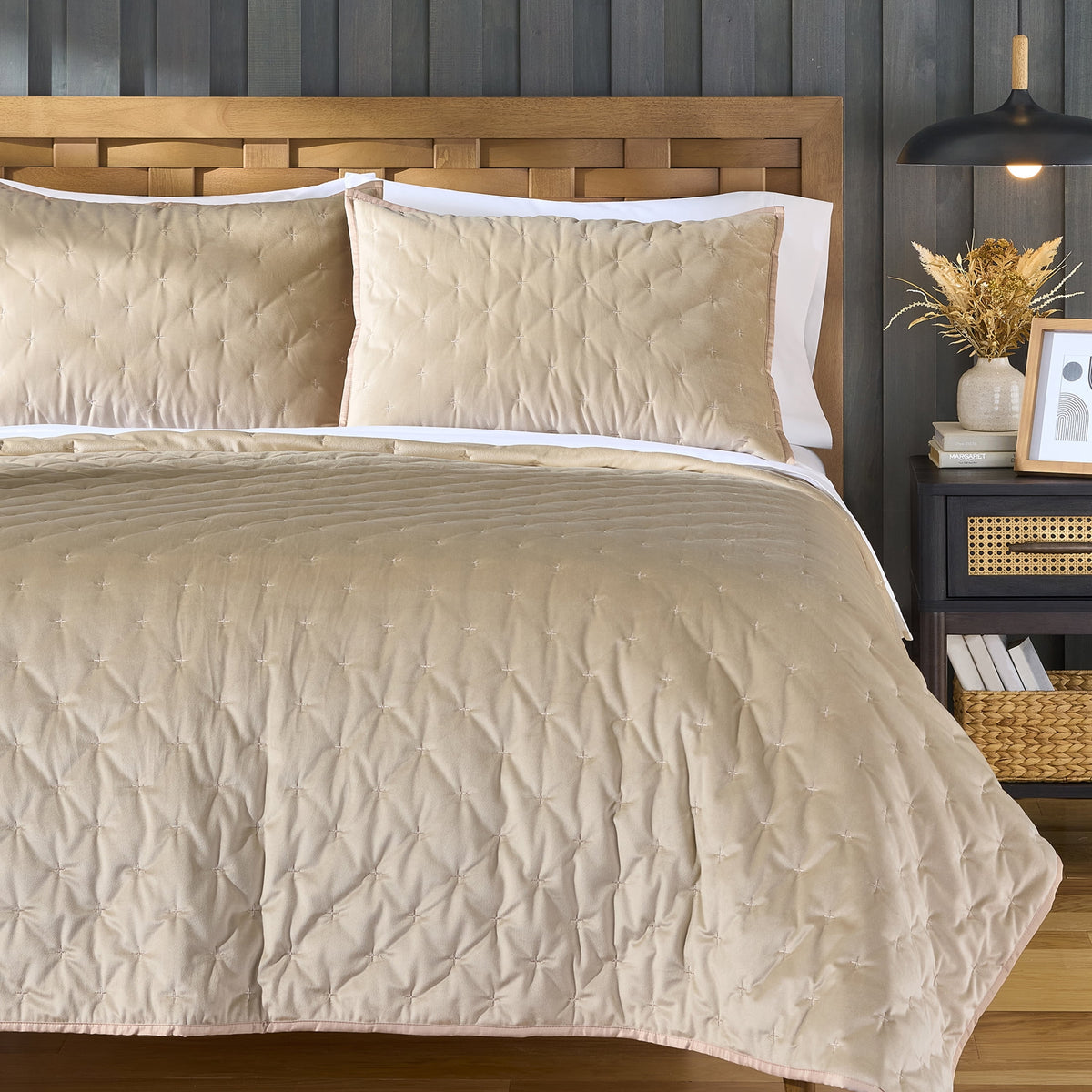 Velmora™ Tan Soft Velvet Embroidered Quilt, Full/Queen