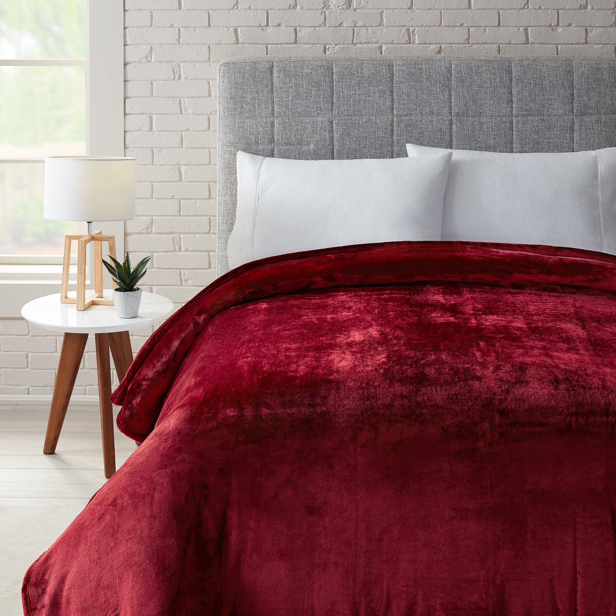 Velmora™ Silver Luxury Velvet Plush Blanket, King Bedding