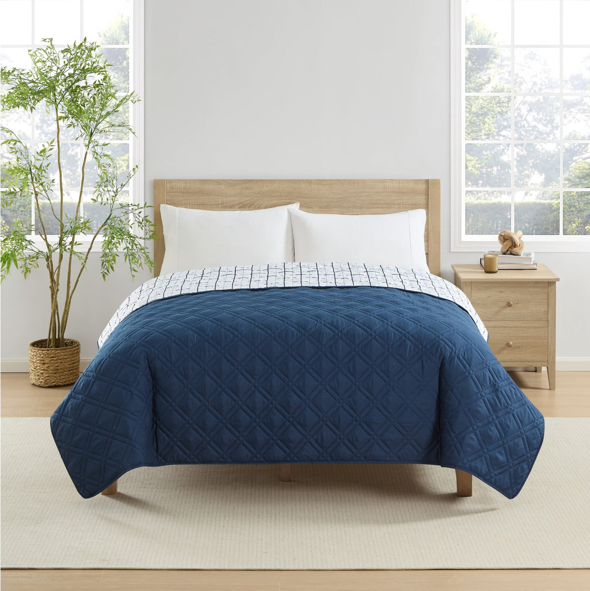 Velmora™ Plaid Quilt, Full/Queen, Blue & White, Lightweight & Reversible Bedding