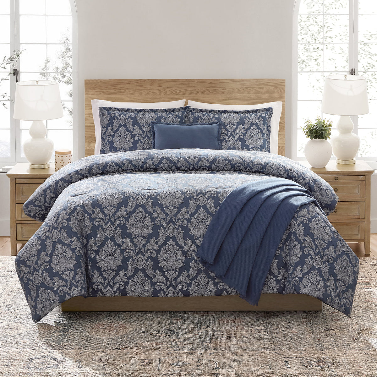Velmora™ King Comforter Set, 5-Piece, All-Season, Black Cozy Plush