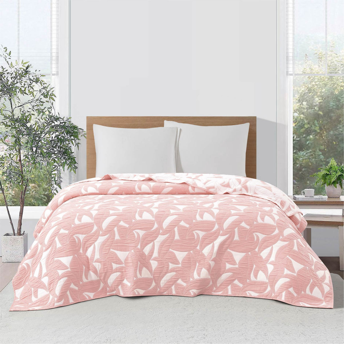 Velmora™ Reversible King Quilt, Light Blue, Leaf-Stitched, Lightweight Bedding