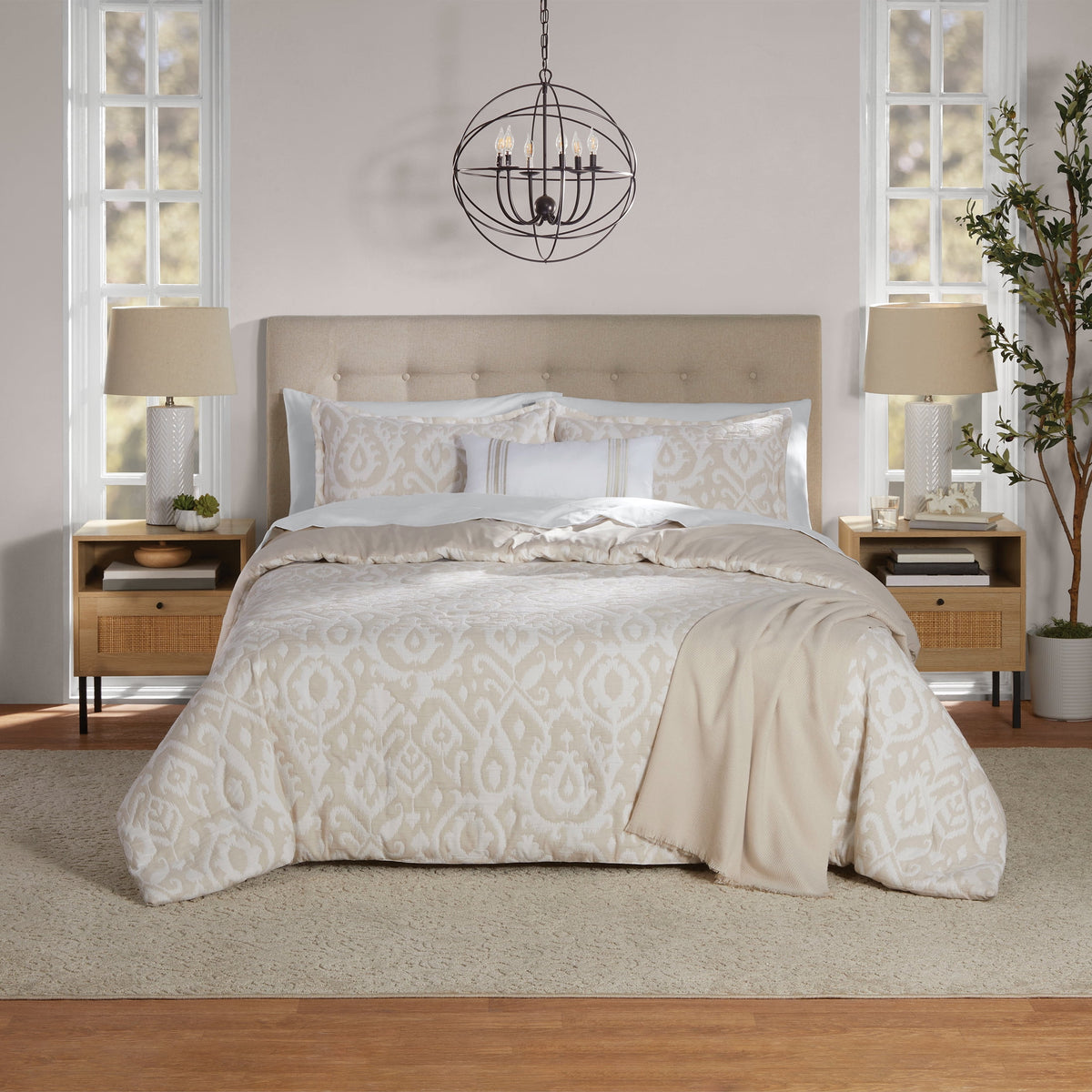 Velmora™ King Comforter Set, 5-Piece, All-Season, Black Cozy Plush