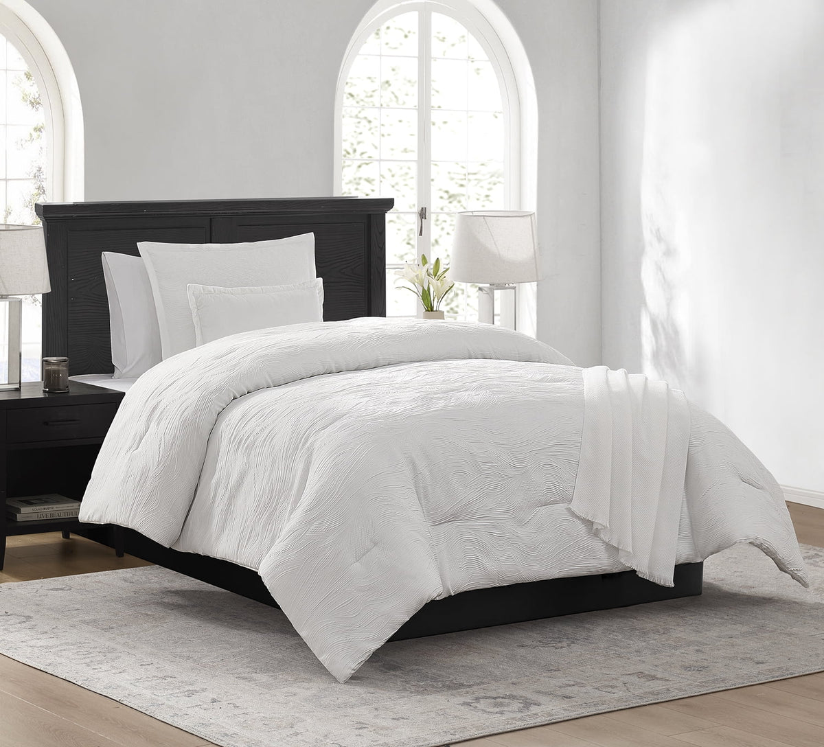Velmora™ King Comforter Set, 5-Piece, All-Season, Black Cozy Plush