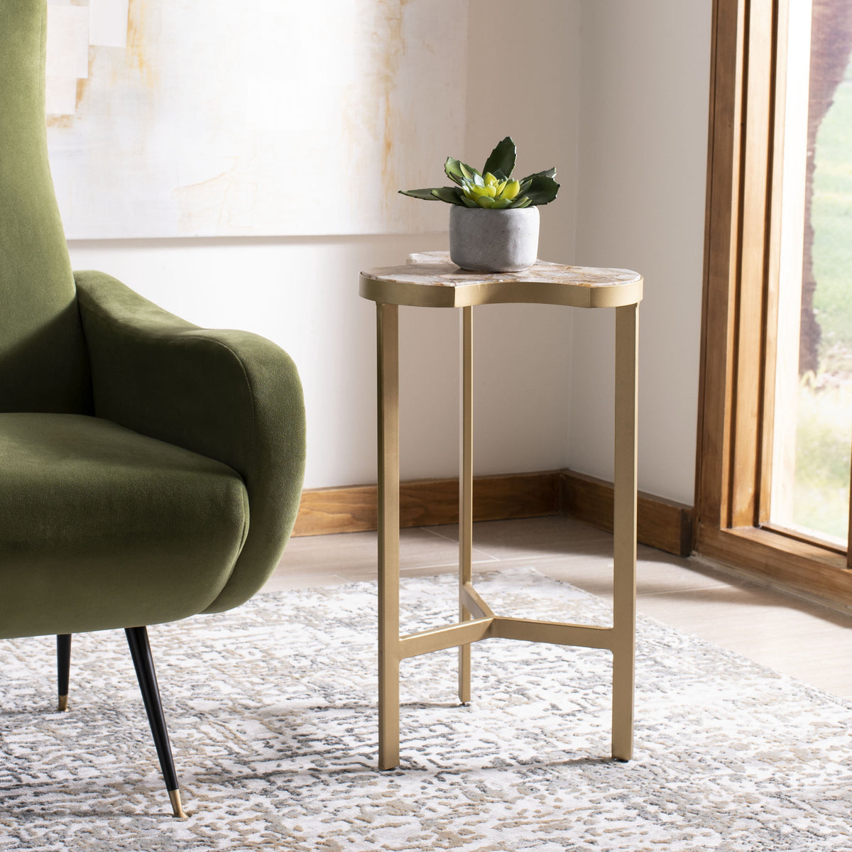 Velmora™ Suki Agate Modern Glam Tripod Accent Table, White/Gold
