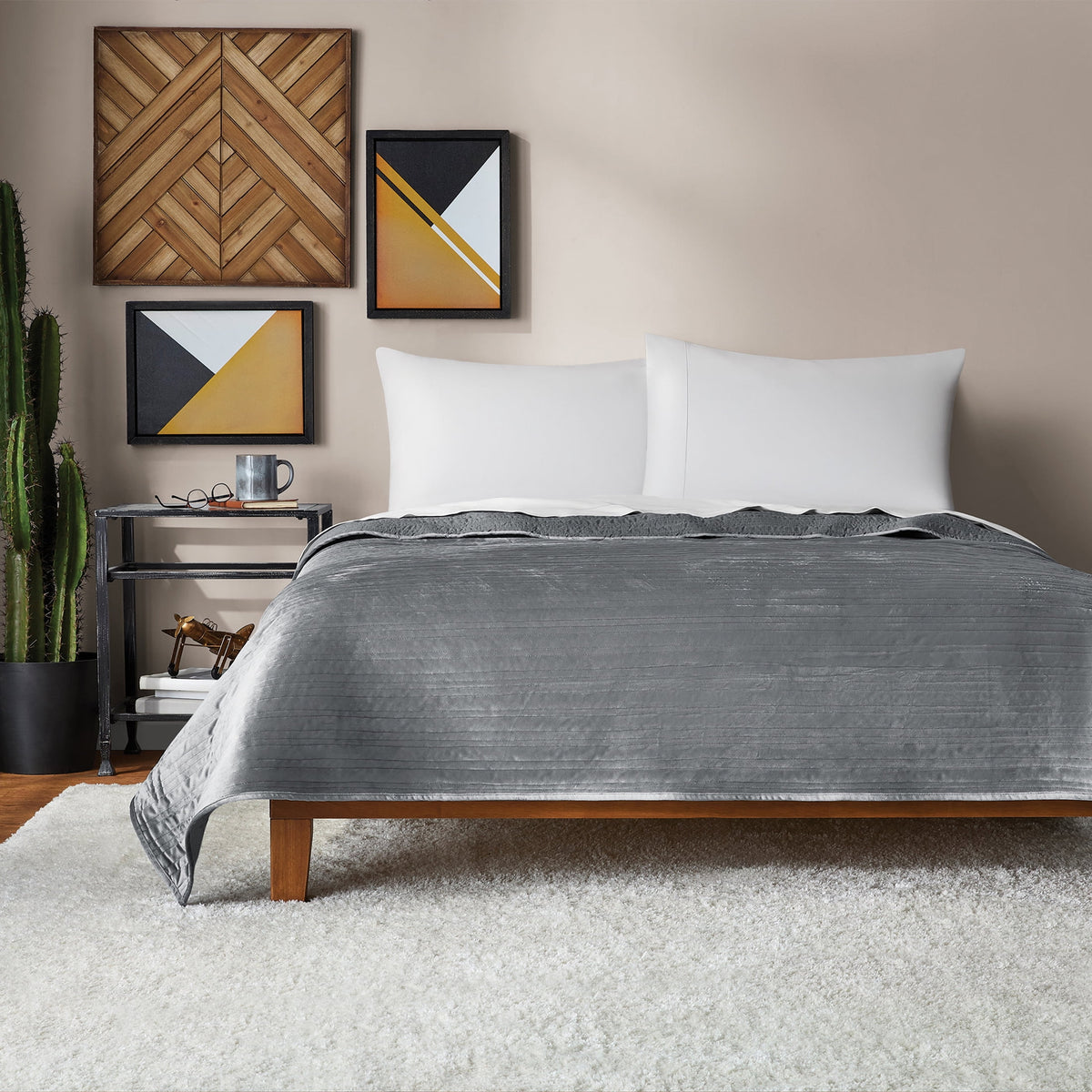Velmora™ Velvet Stripe Quilt, King, Black