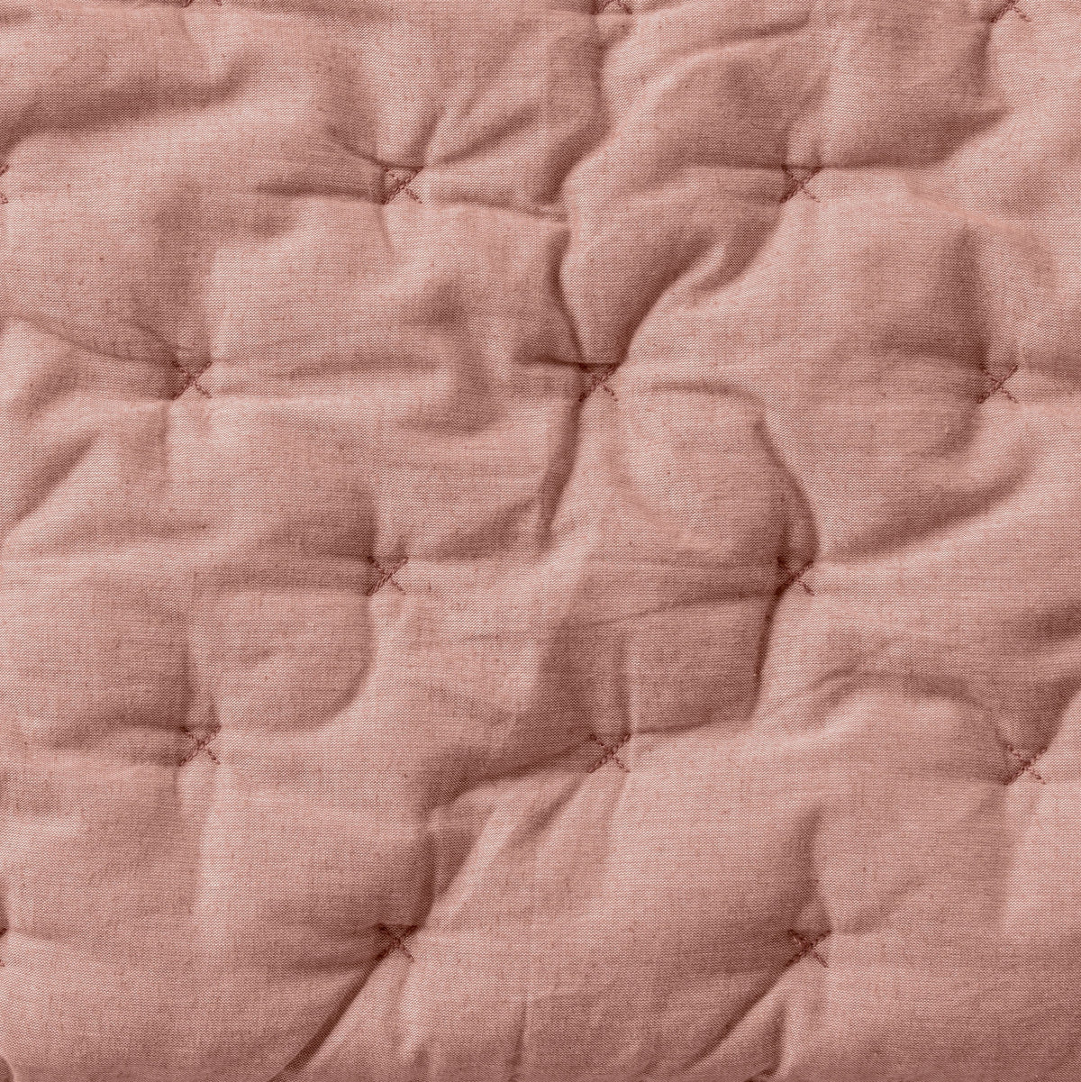 Velmora™ Rose Chambray Quilt, King