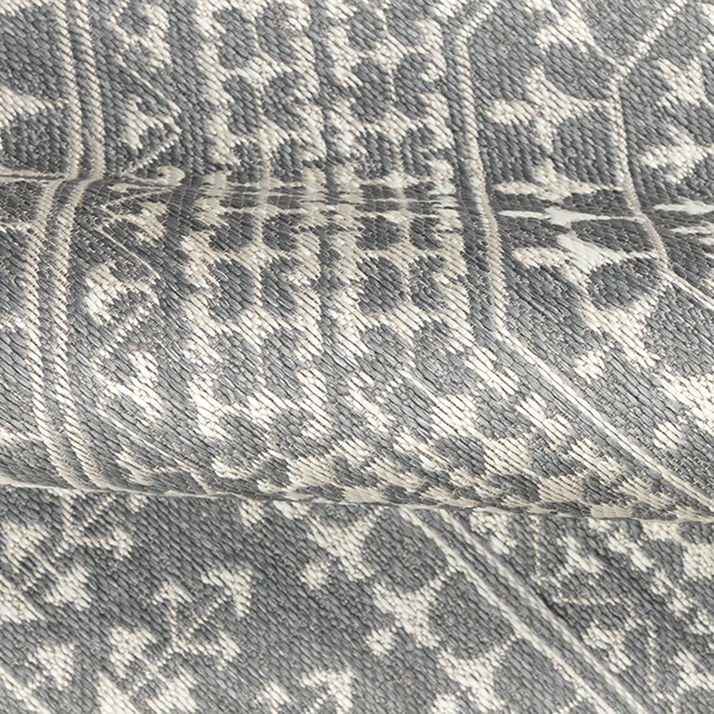Velmora™ (2 pack) 7 x 10 Gray Medallion Outdoor Rug