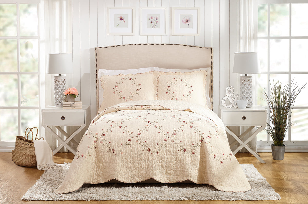 Velmora™ Hannalore Cotton Quilt, Burgundy, Full/Queen, All Ages