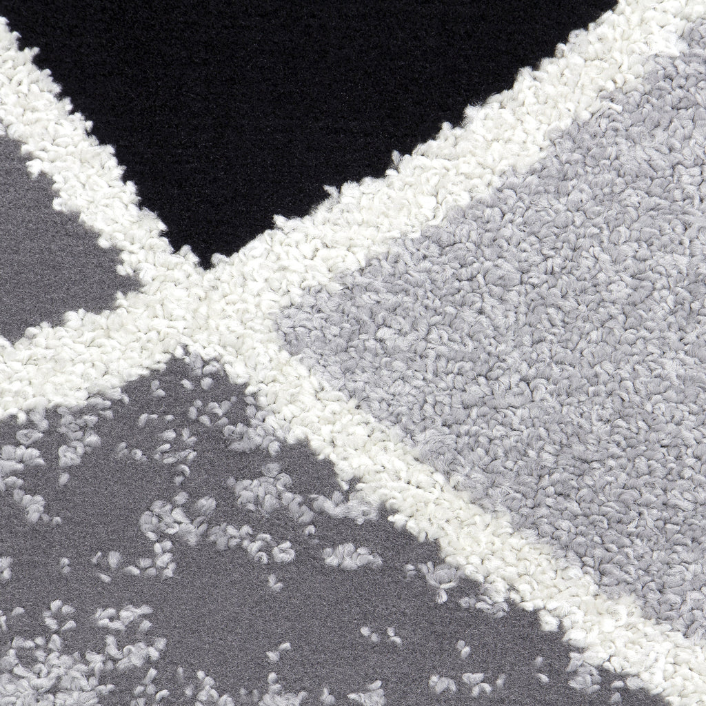 Velmora™ Block Polypropylene Rug, 4'11" x 7', Black