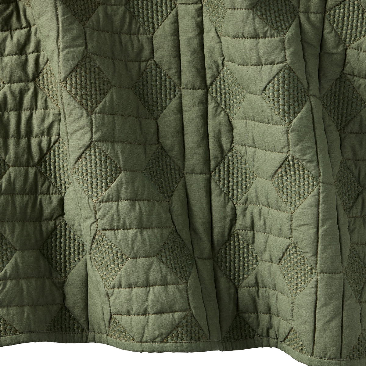 Velmora™ Crafted Geo Cotton Quilt, Dark Cilantro Dark Green, Full/Queen