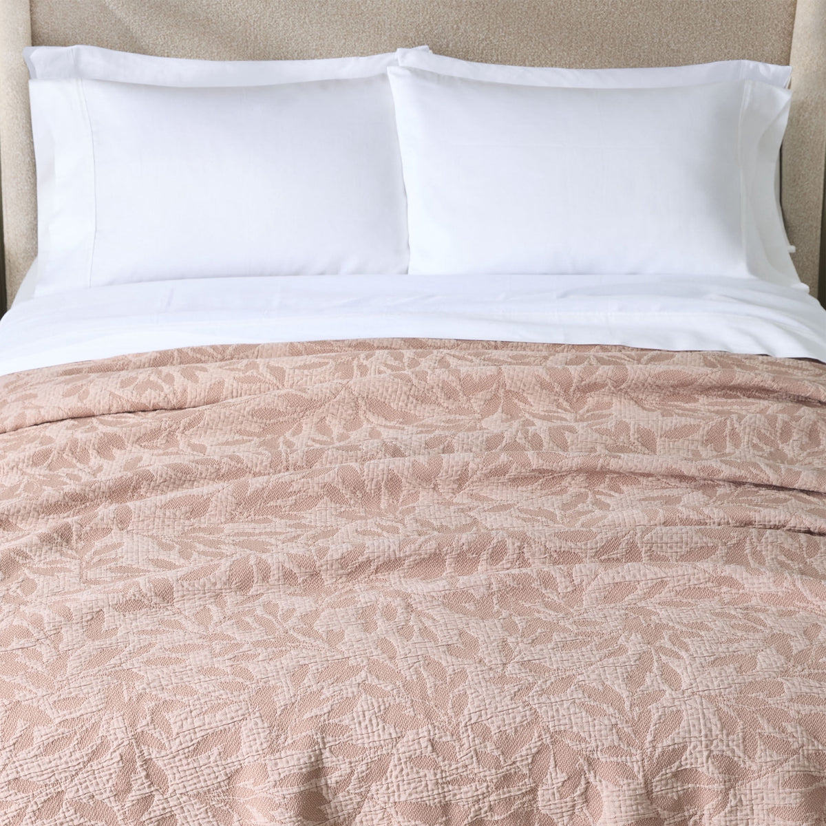 Velmora™ Antique Blush Botanical Double Cloth Cotton Quilt, Full/Queen