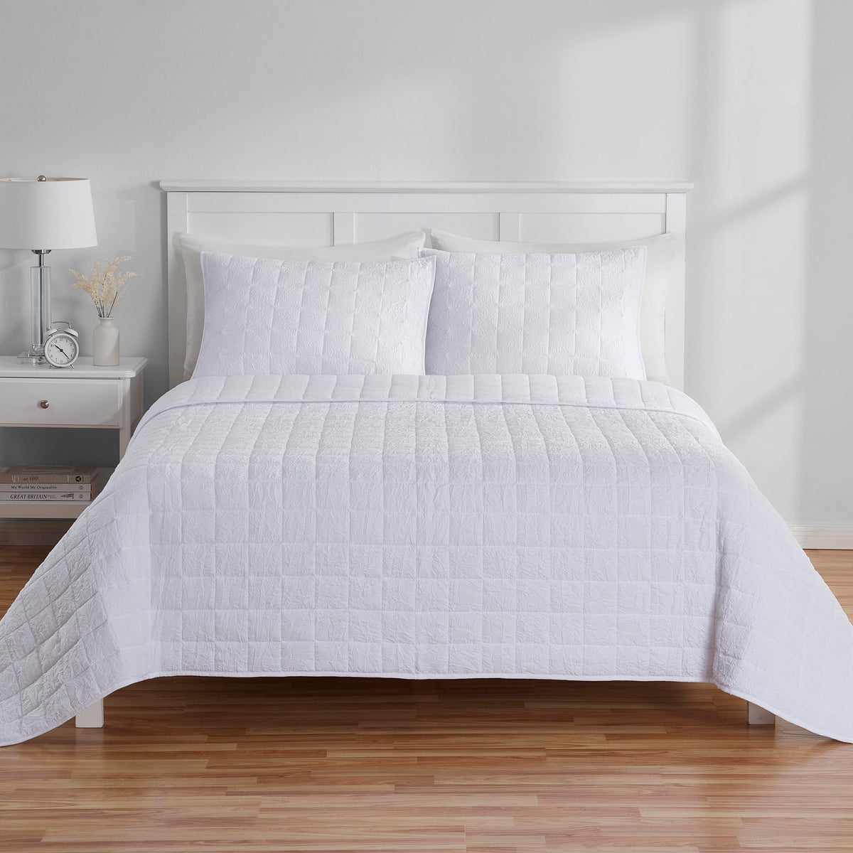 Velmora™ Crinkle Quilt, King, White, Soft Wash Microfiber Bedding